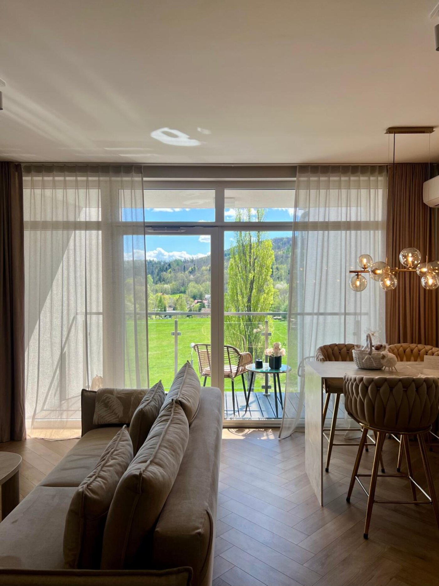 Apartament Comfort pod Dębowcem w Bielsku-Białej - salon