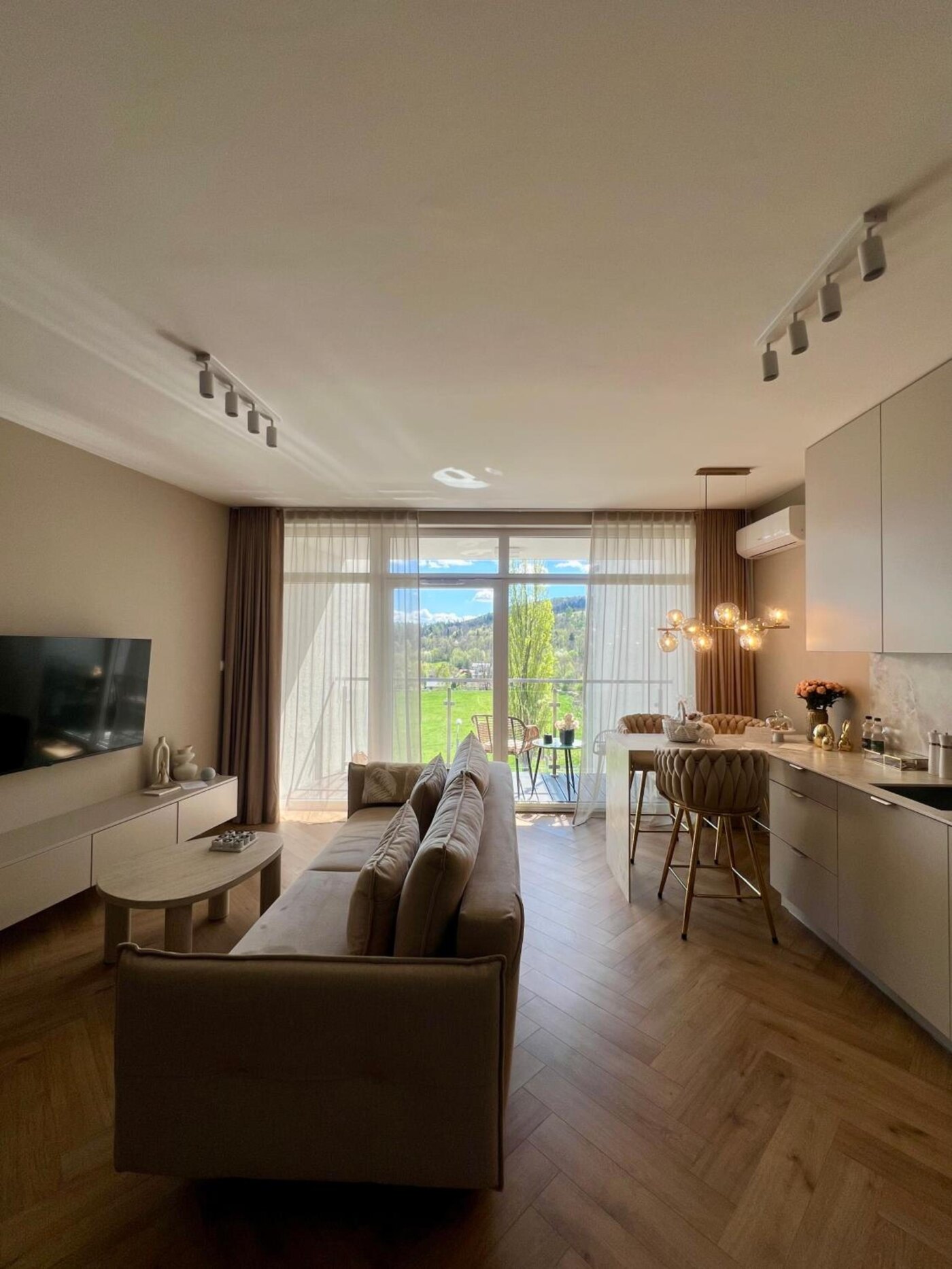 Apartament Comfort pod Dębowcem w Bielsku-Białej - salon